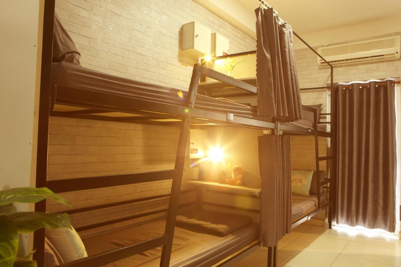S Phuot Airport Hostel Ho Si Minh-város Kültér fotó