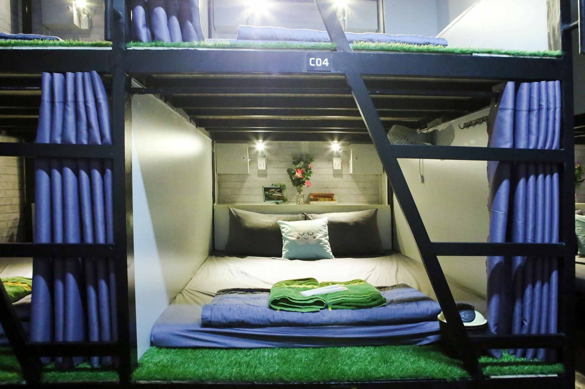 S Phuot Airport Hostel Ho Si Minh-város Kültér fotó